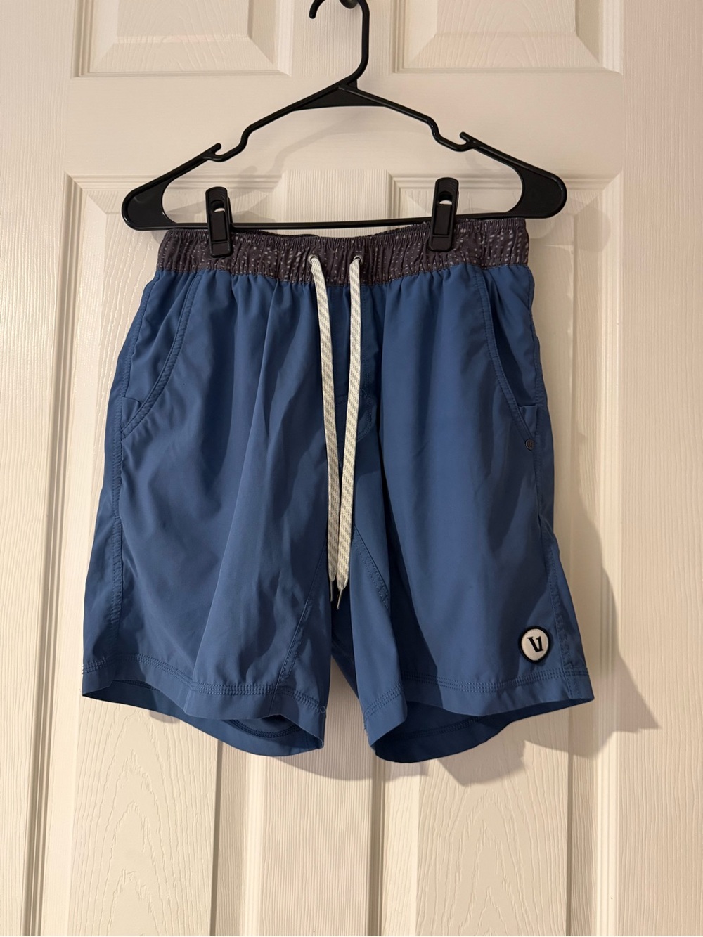 Vuori Men's Kore Shorts - Blue - 7”